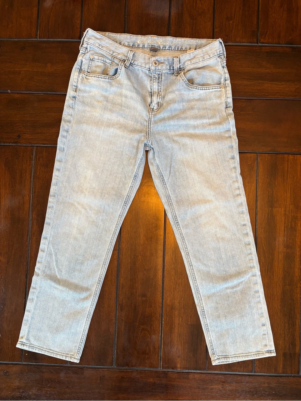 Eddie Bauer Women's Boyfriend Cropped Jeans Super Soft & Comfy Light Blue Wash 8